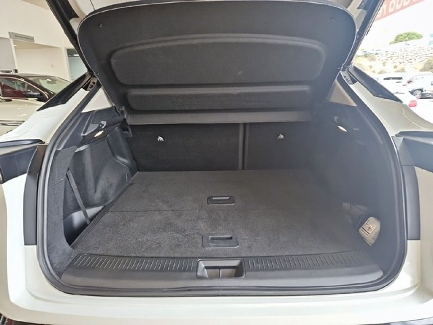 Nissan Ariya 87kWh Evolve e-4ORCE 225 kW (306 CV)