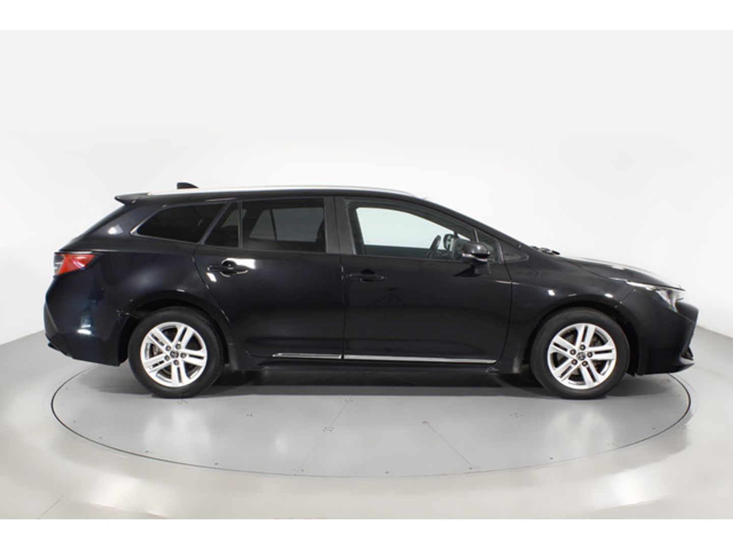 Toyota Corolla Touring Sports 125H Active Tech E-CVT 90 kW (122 CV)