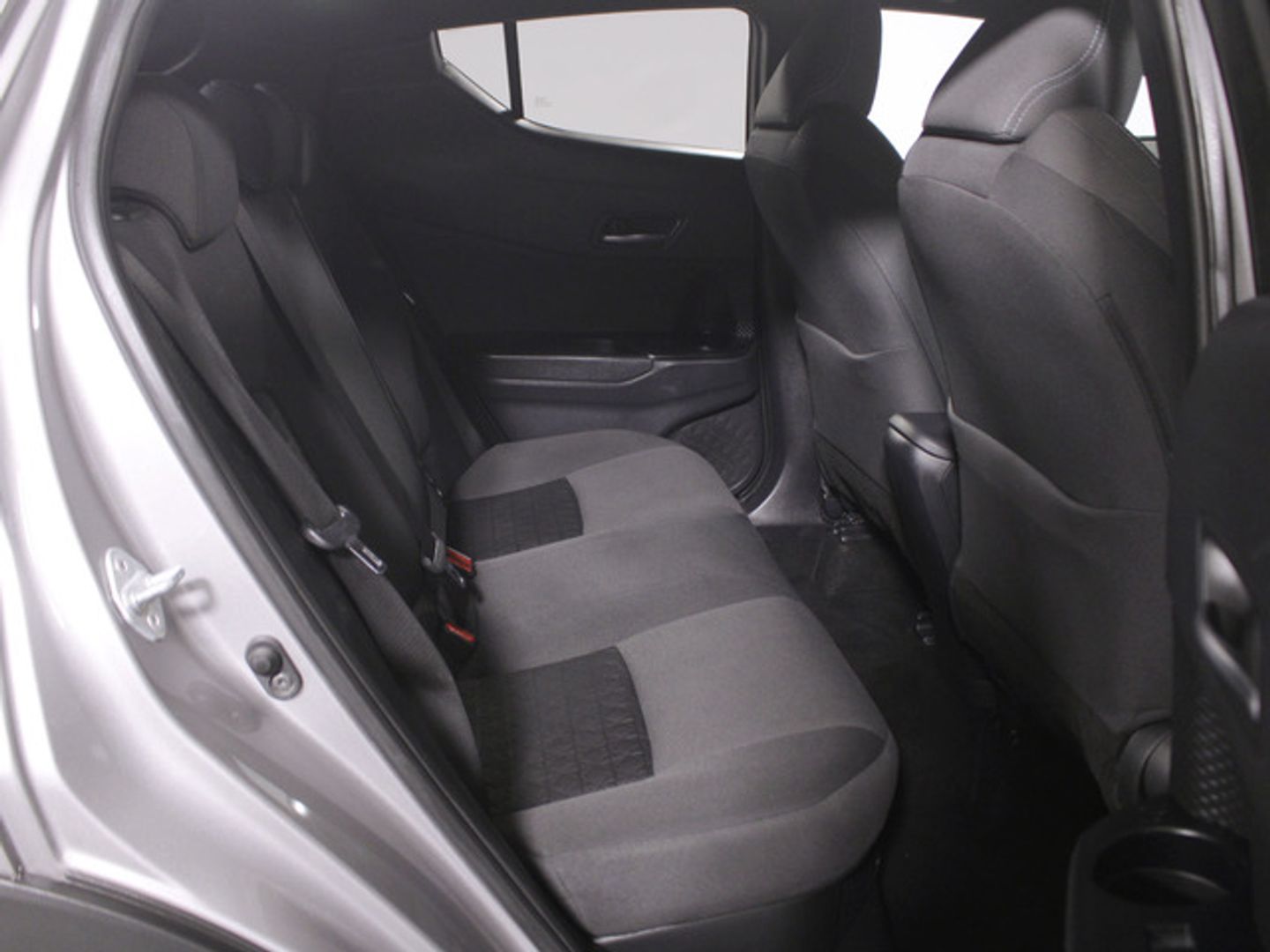 Toyota C-HR 1.8 125H Advance 90 kW (122 CV)