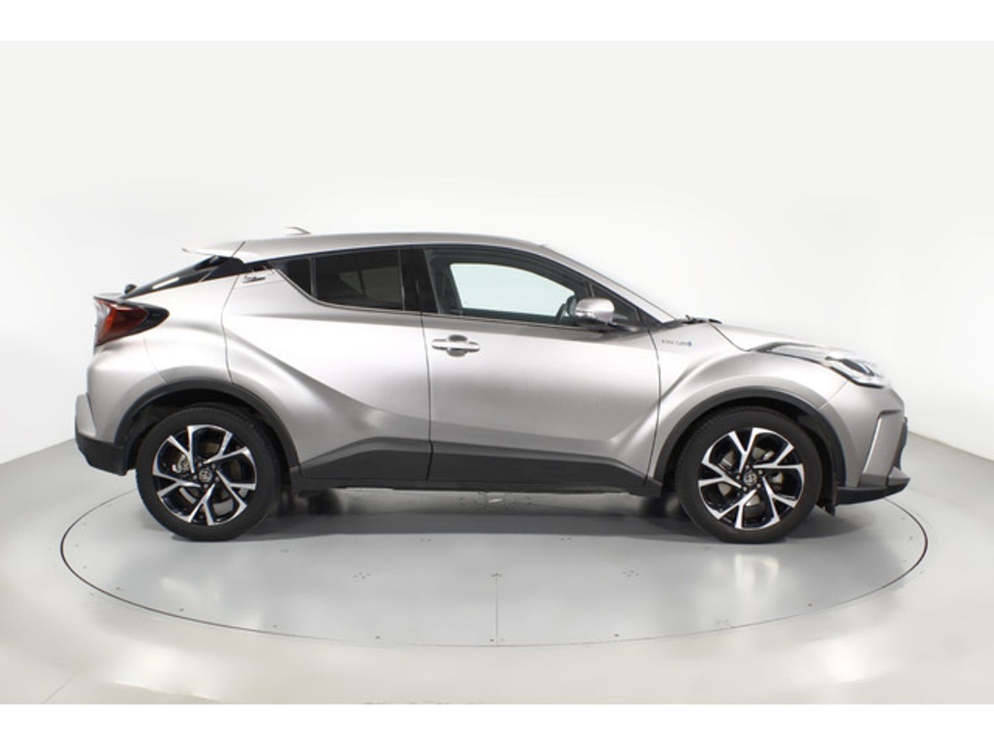 Toyota C-HR 1.8 125H Advance 90 kW (122 CV)