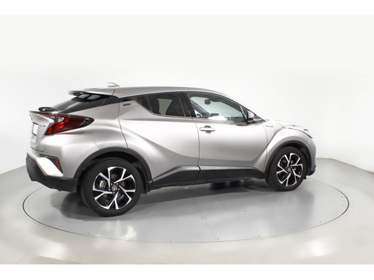 Toyota C-HR 1.8 125H Advance 90 kW (122 CV)