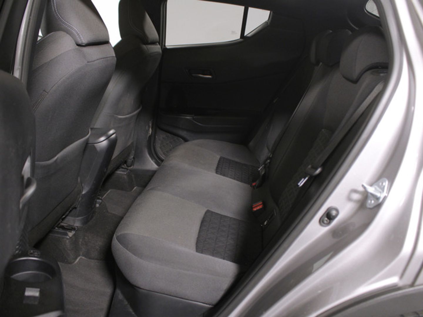 Toyota C-HR 1.8 125H Advance 90 kW (122 CV)