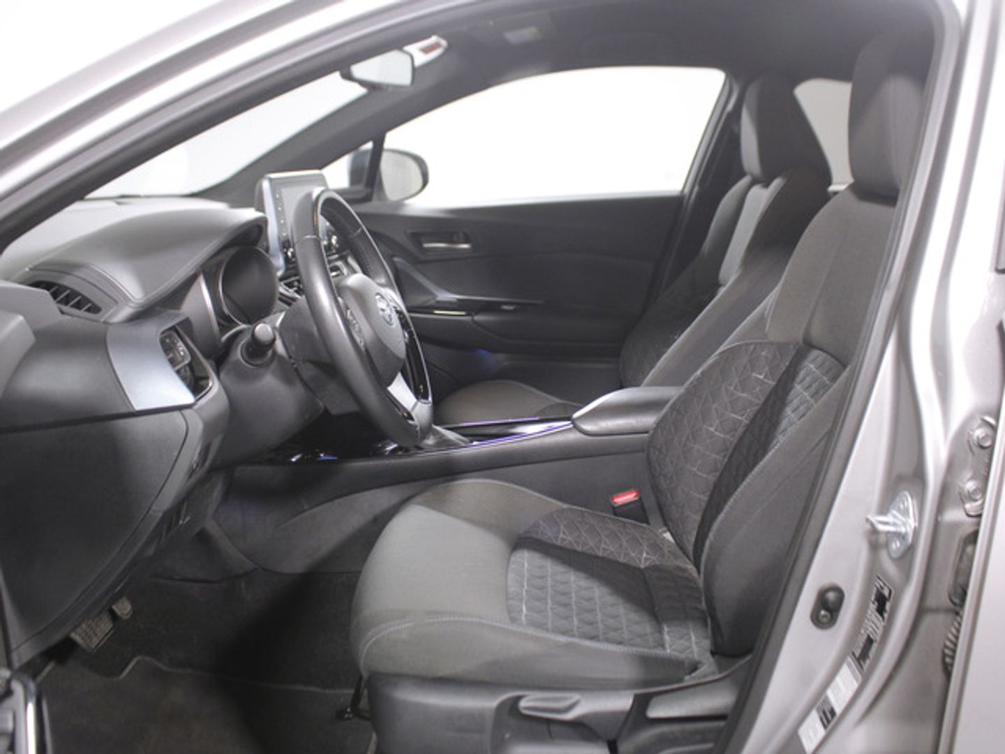 Toyota C-HR 1.8 125H Advance 90 kW (122 CV)