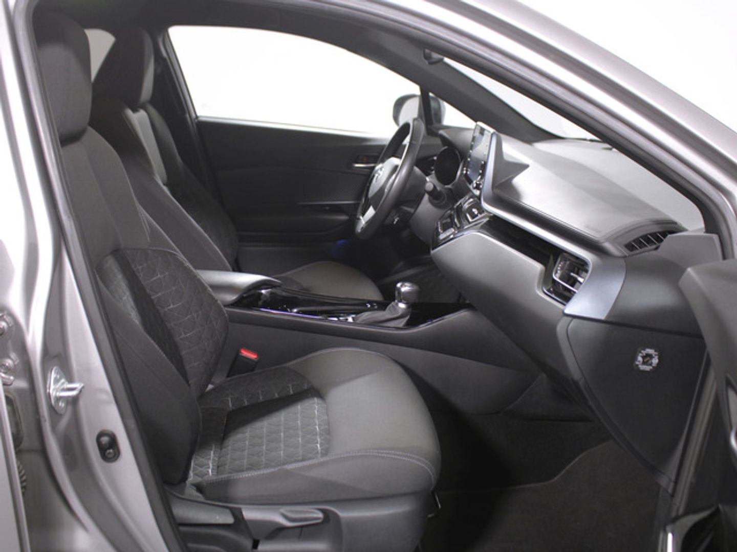 Toyota C-HR 1.8 125H Advance 90 kW (122 CV)