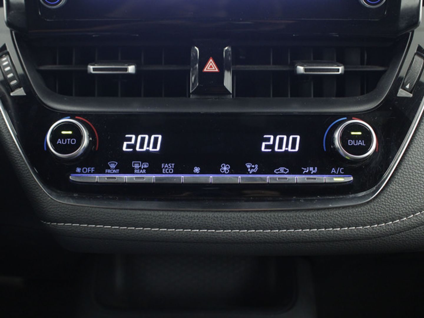 Toyota Corolla Touring Sports 125H Active Tech E-CVT 90 kW (122 CV)