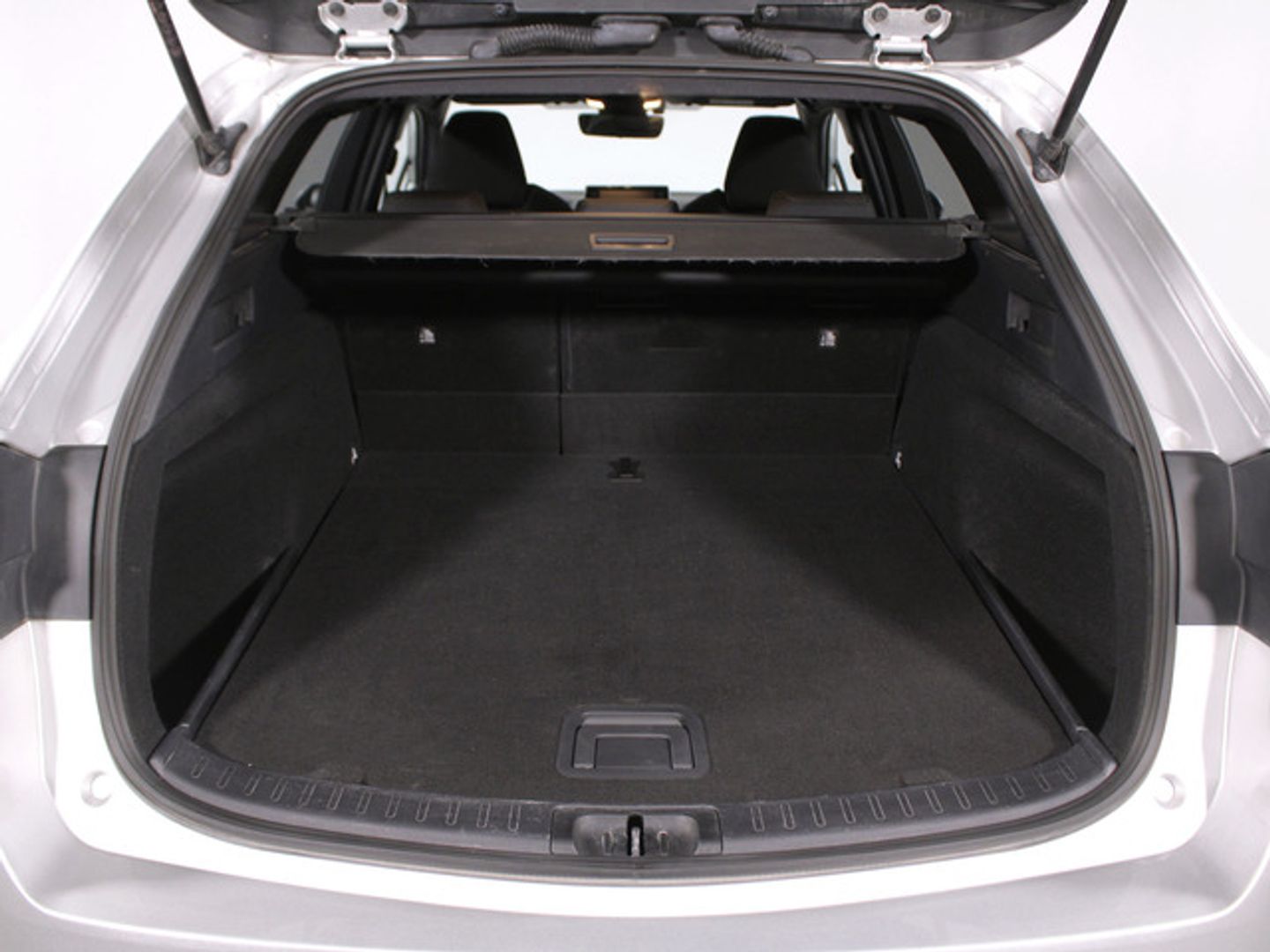 Toyota Corolla Touring Sports 125H Active Tech E-CVT 90 kW (122 CV)