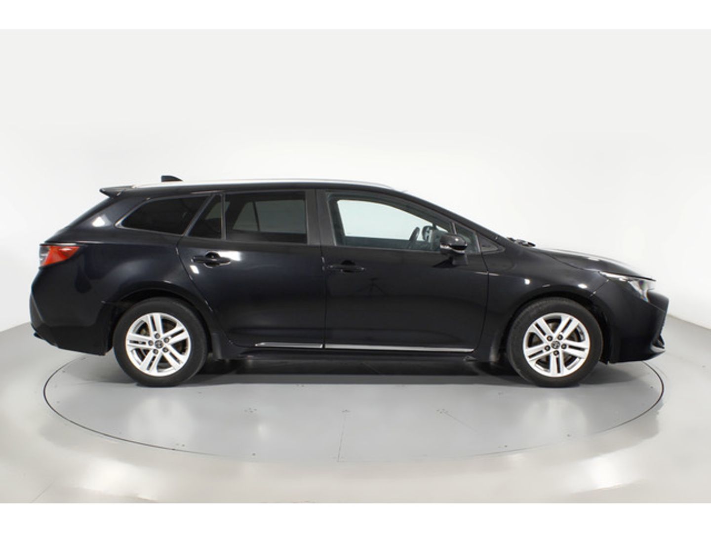 Toyota Corolla Touring Sports 125H Active Tech E-CVT 90 kW (122 CV)