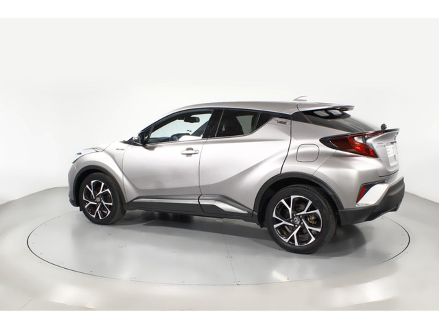 Toyota C-HR 1.8 125H Advance 90 kW (122 CV)