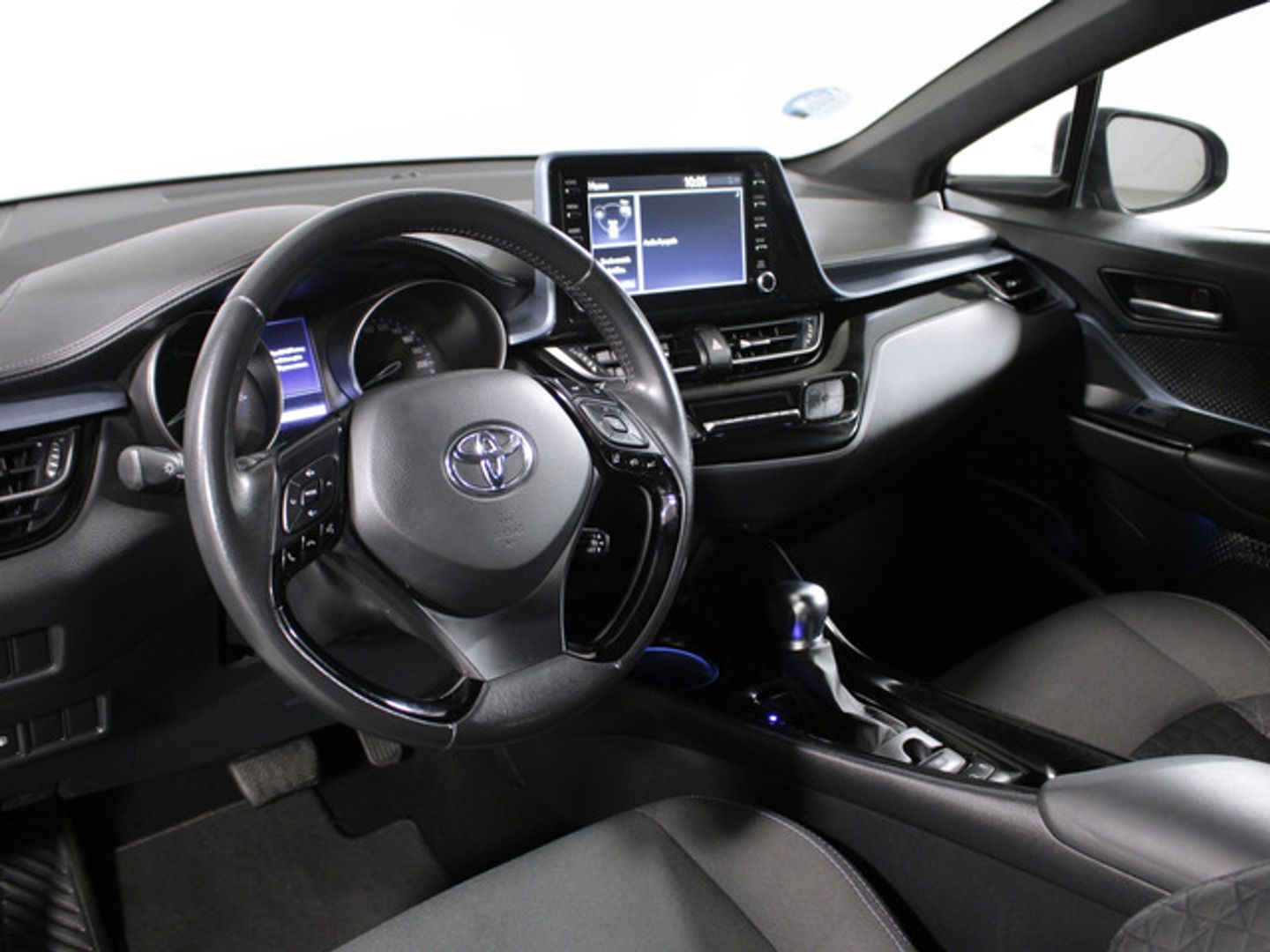 Toyota C-HR 1.8 125H Advance 90 kW (122 CV)