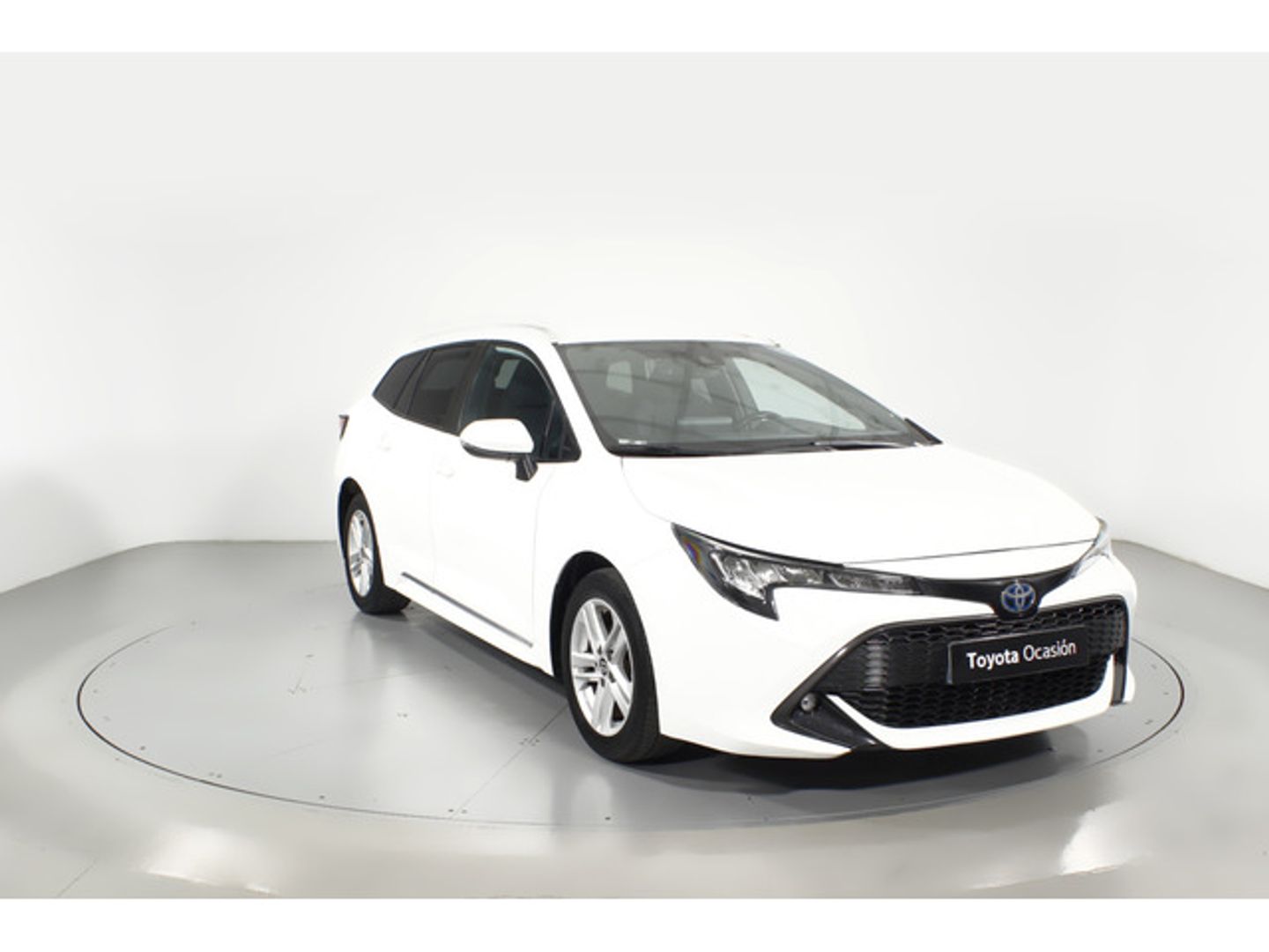 Toyota Corolla Touring Sports 125H Active Tech E-CVT 90 kW (122 CV) Blanco Familiar