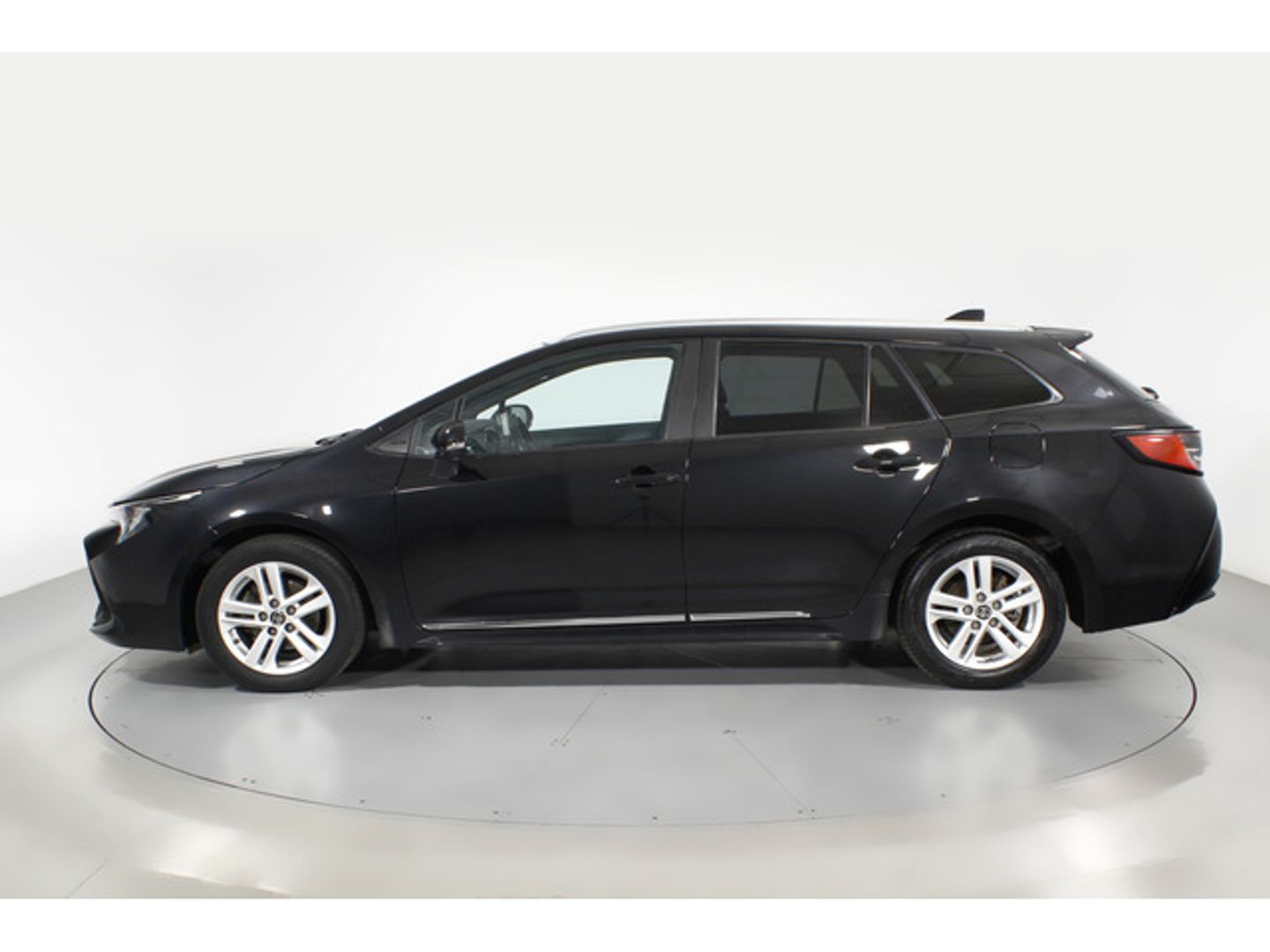 Toyota Corolla Touring Sports 125H Active Tech E-CVT 90 kW (122 CV)
