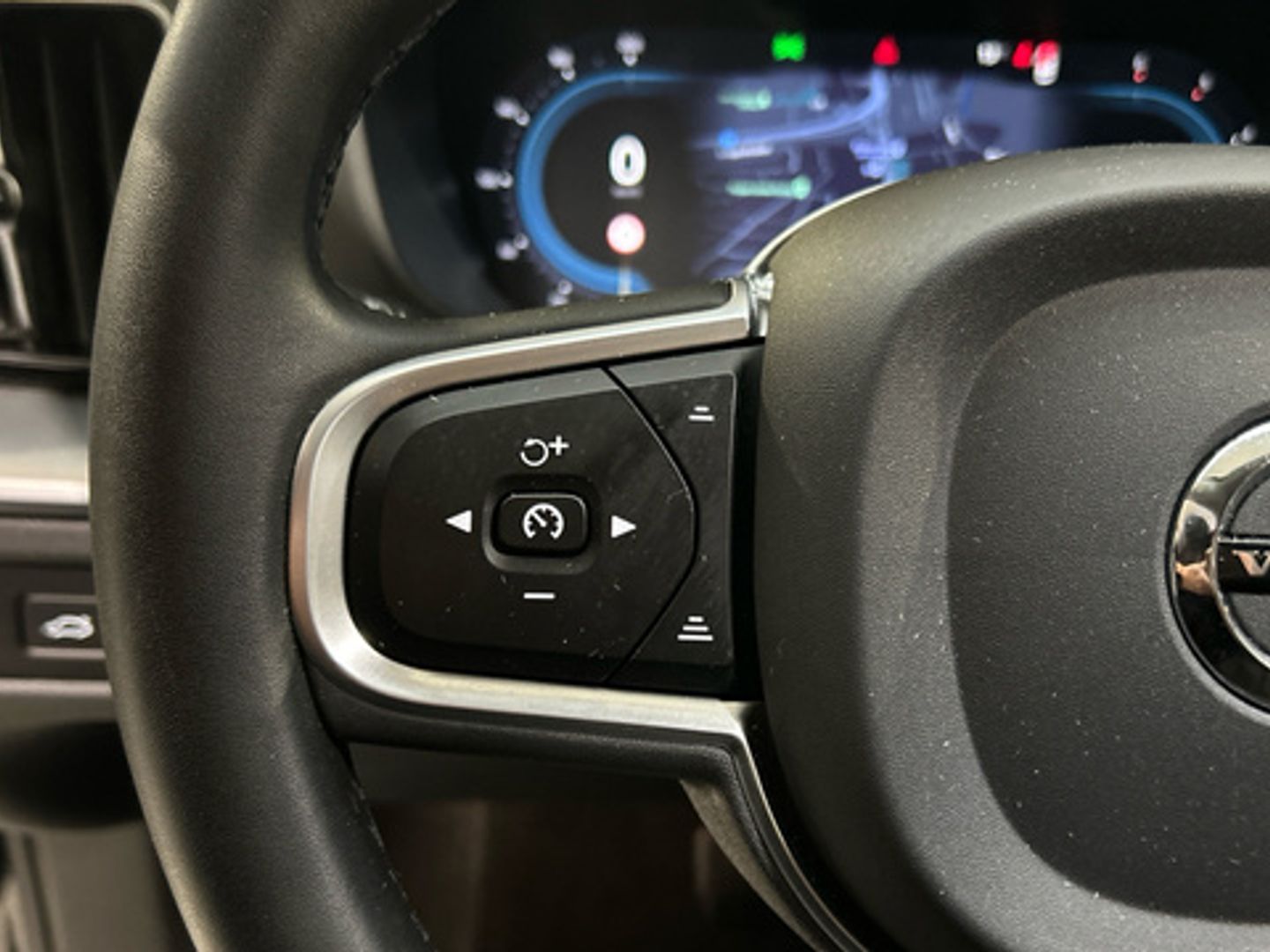 Volvo XC60 B4 D Core Auto 145 kW (197 CV)