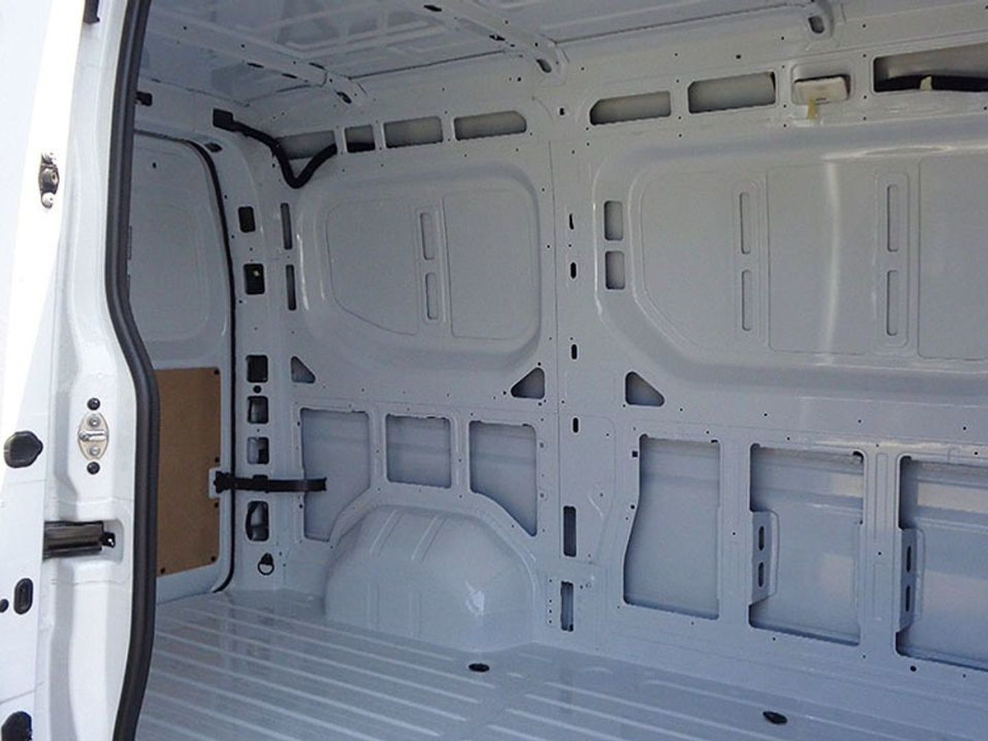 Renault Master E-Tech Furgon Gran Autonomía L2H2 3500 105 kW (143 CV)