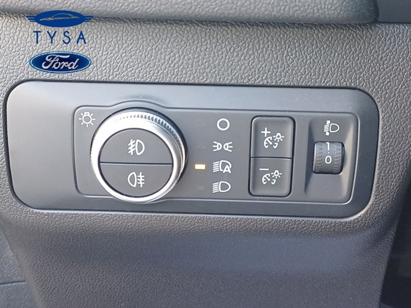 Ford Kuga 1.5 EcoBlue Titanium 88 kW (120 CV)