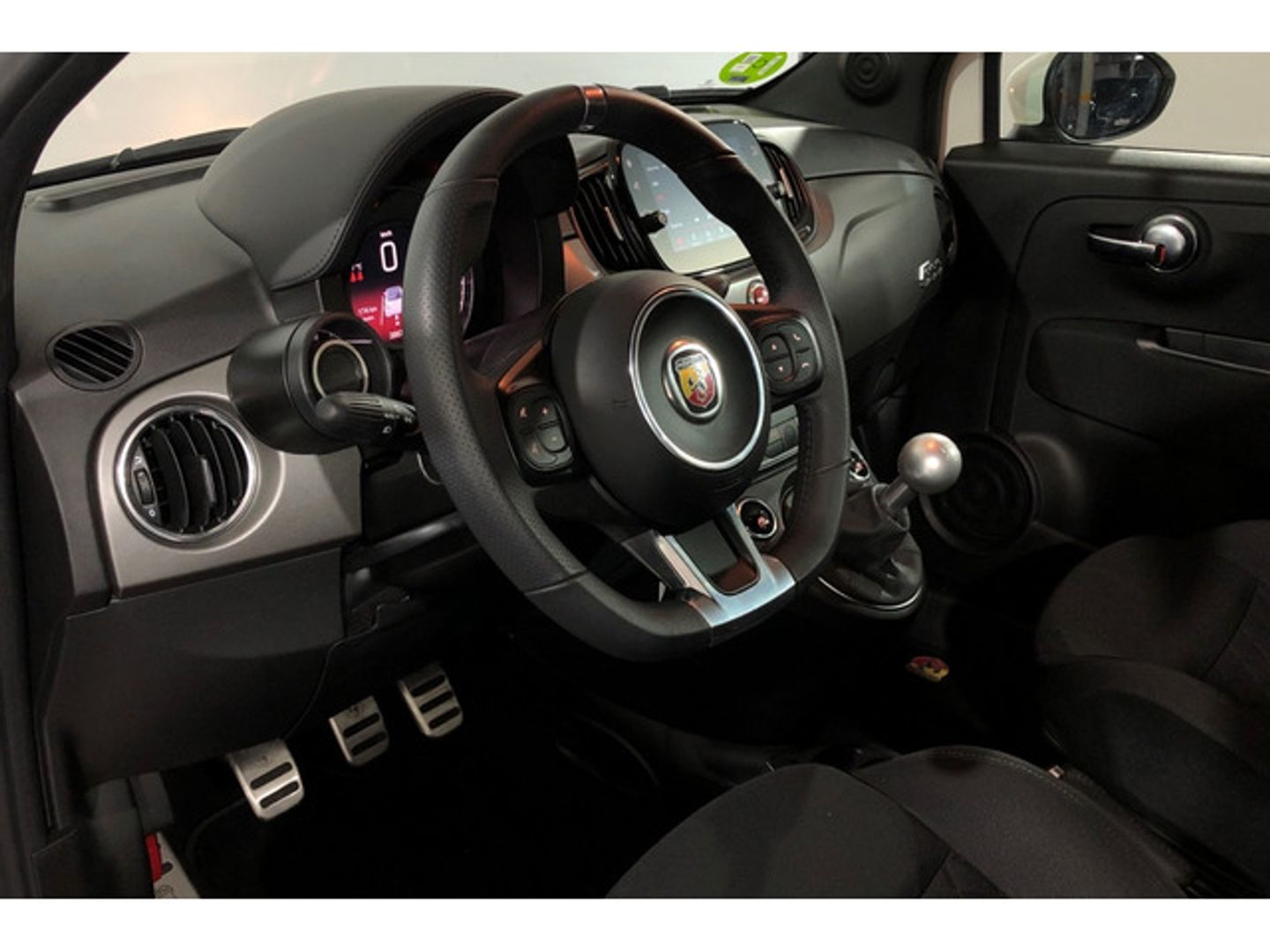 Abarth 500 1.4 16v T-Jet 595 121 kW (165 CV)
