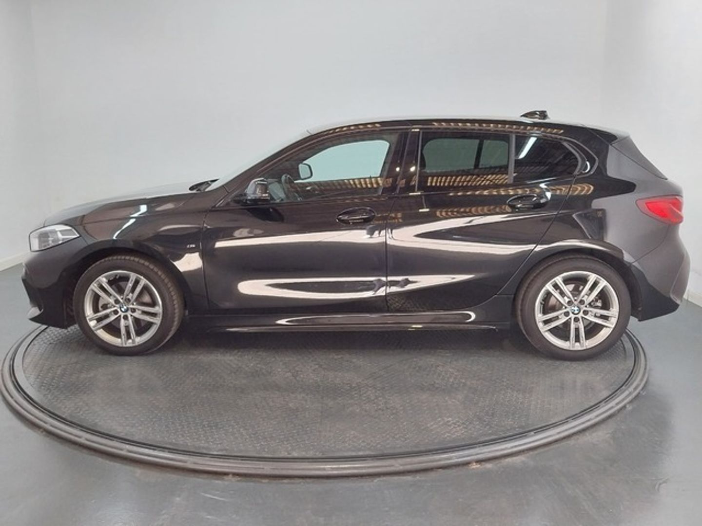 BMW Serie 1 118d Business 110 kW (150 CV)