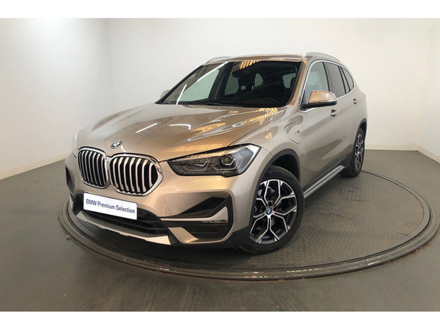 BMW X1 xDrive25e 162 kW (220 CV) Gris Plata SUV