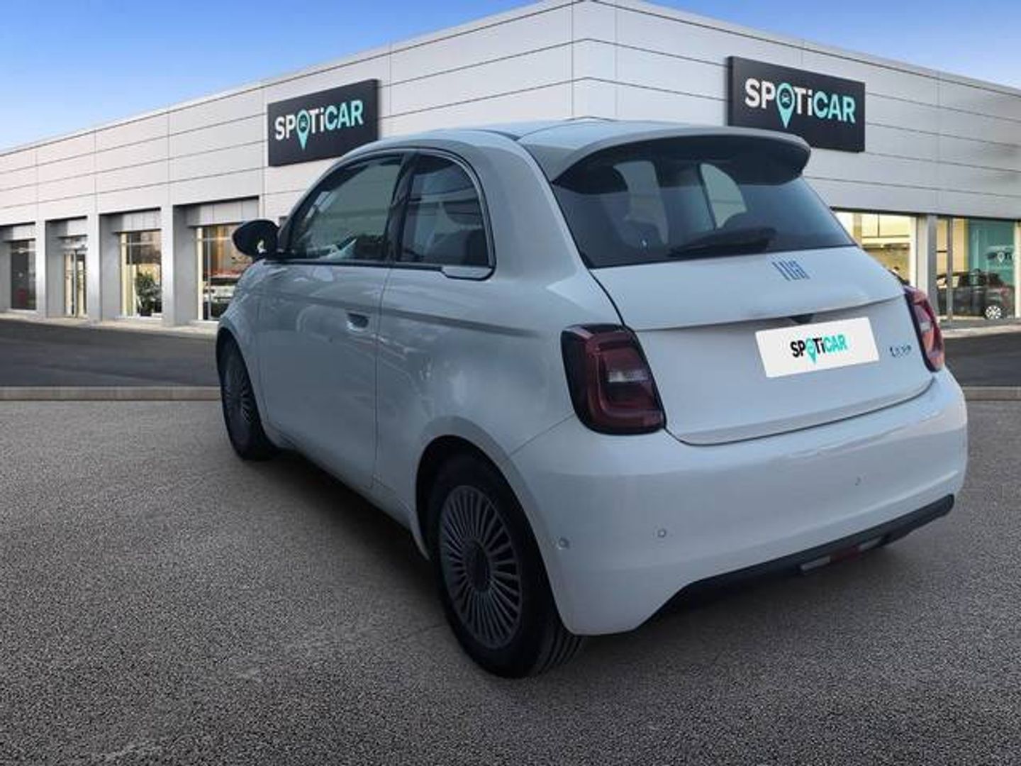 Fiat 500 Electrico Monotrim 3+1 320km 87 kW (118 CV)