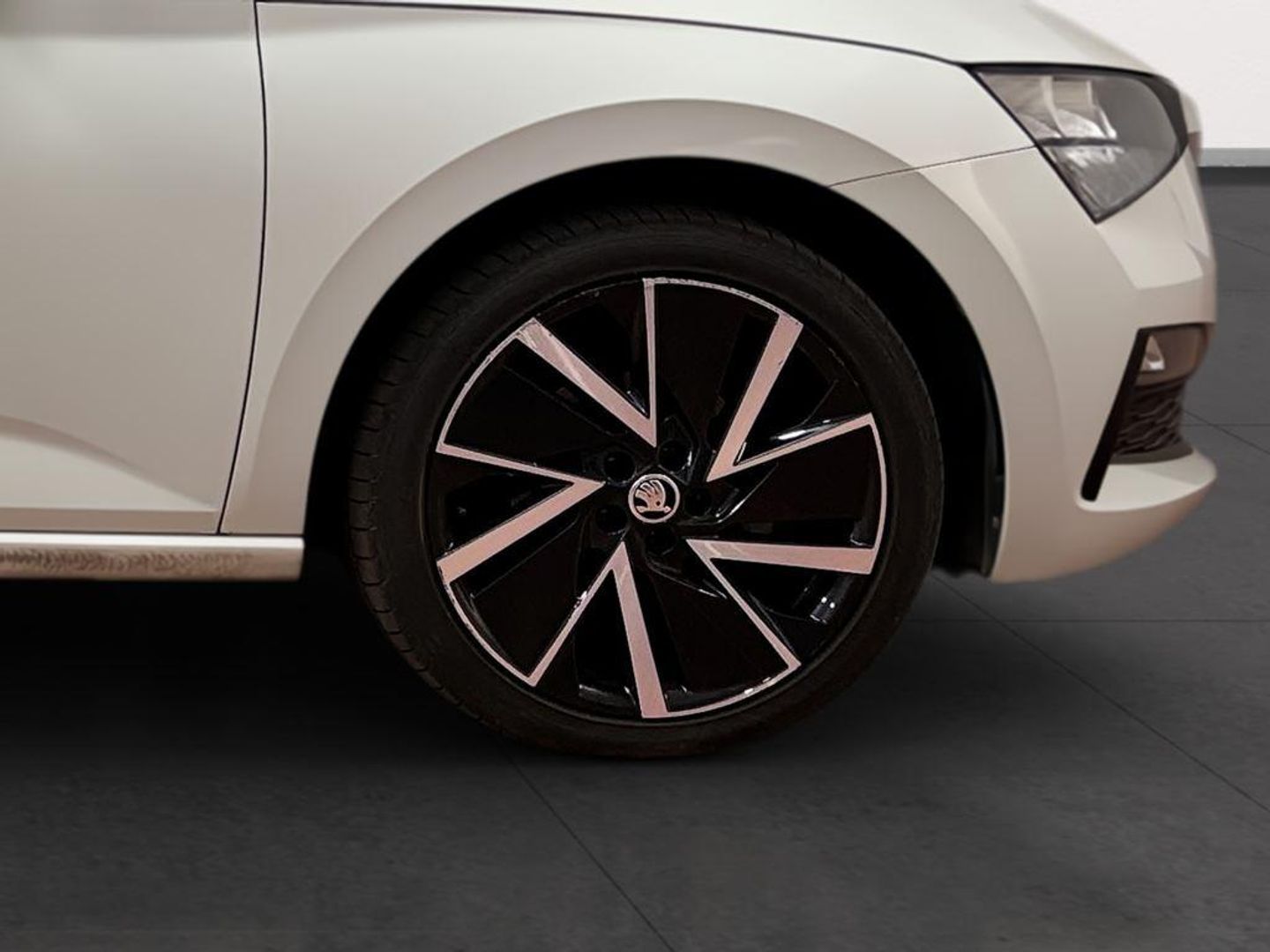 Skoda Scala 1.0 TSI Sport DSG 81 kW (110 CV)