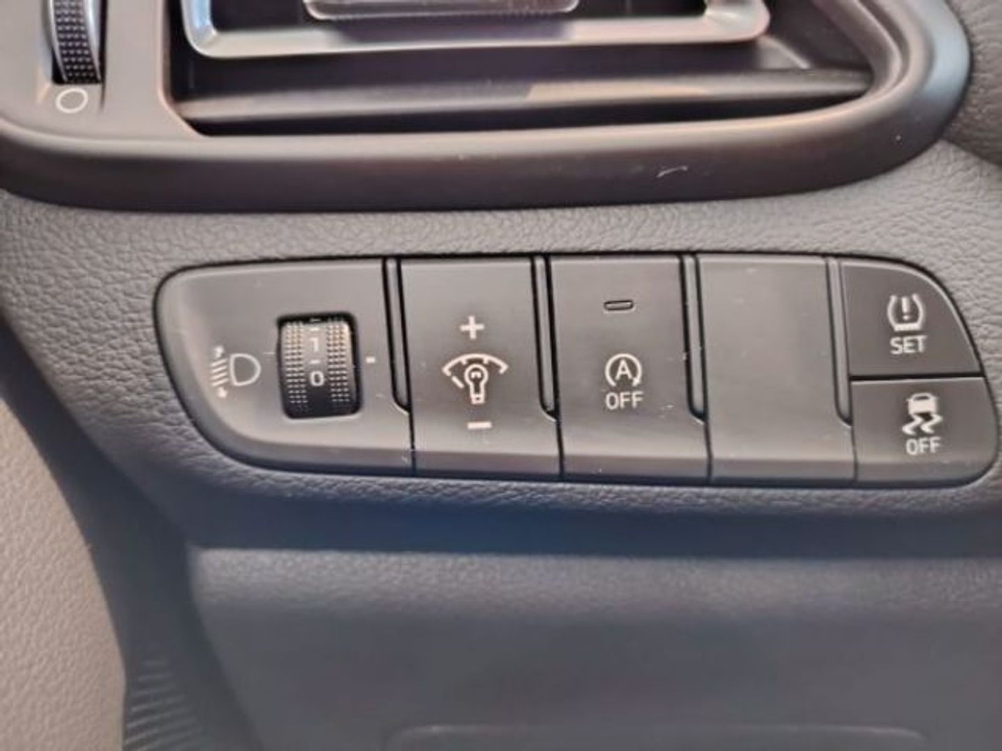 Hyundai i30 1.0 TGDI 48V Klass 88 kW (120 CV)