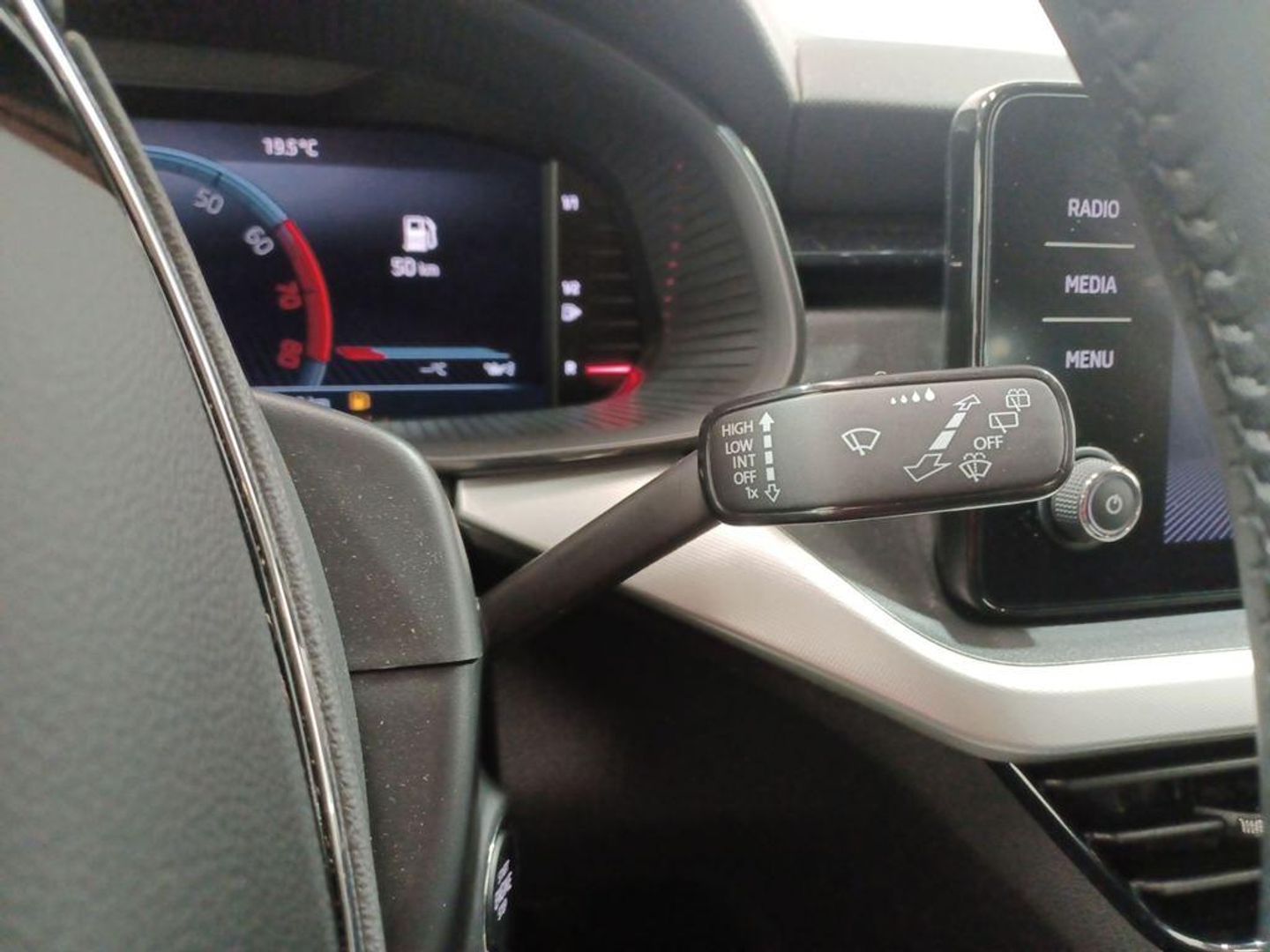 Skoda Kamiq 1.0 TSI Ambition DSG 81 kW (110 CV)