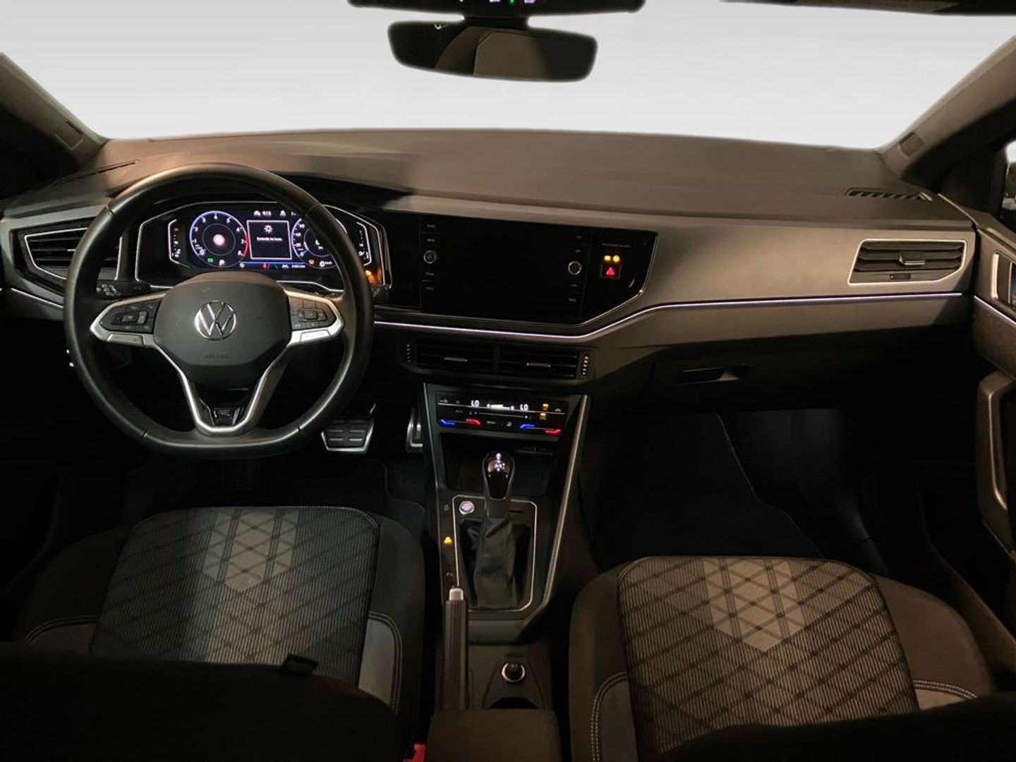Volkswagen Taigo R-Line 1.0 TSI 85 kW (115 CV) DSG