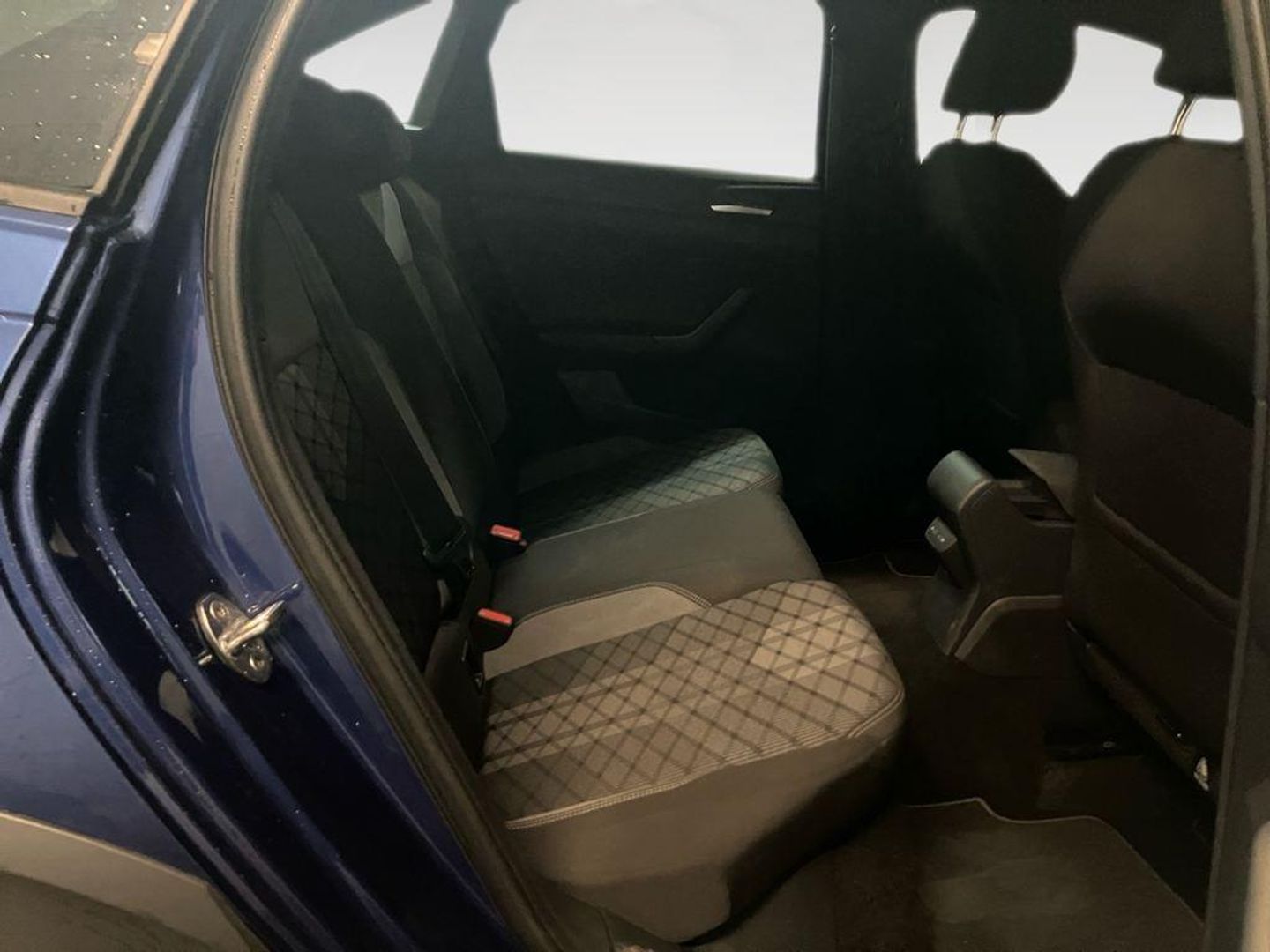 Volkswagen Taigo R-Line 1.0 TSI 85 kW (115 CV) DSG