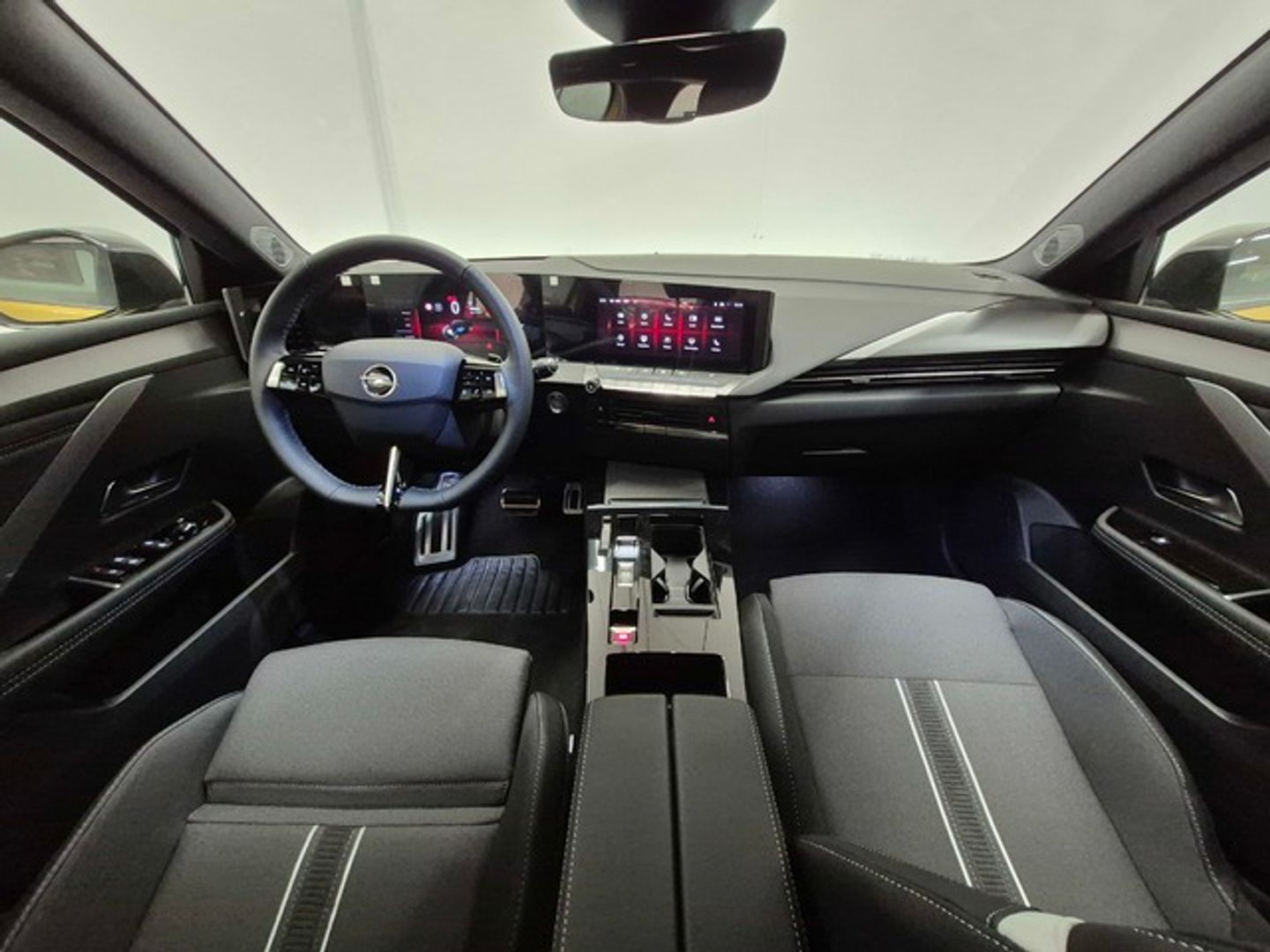 Opel Astra 1.6T Plug-in Hybrid GS Auto 132 kW (180 CV)
