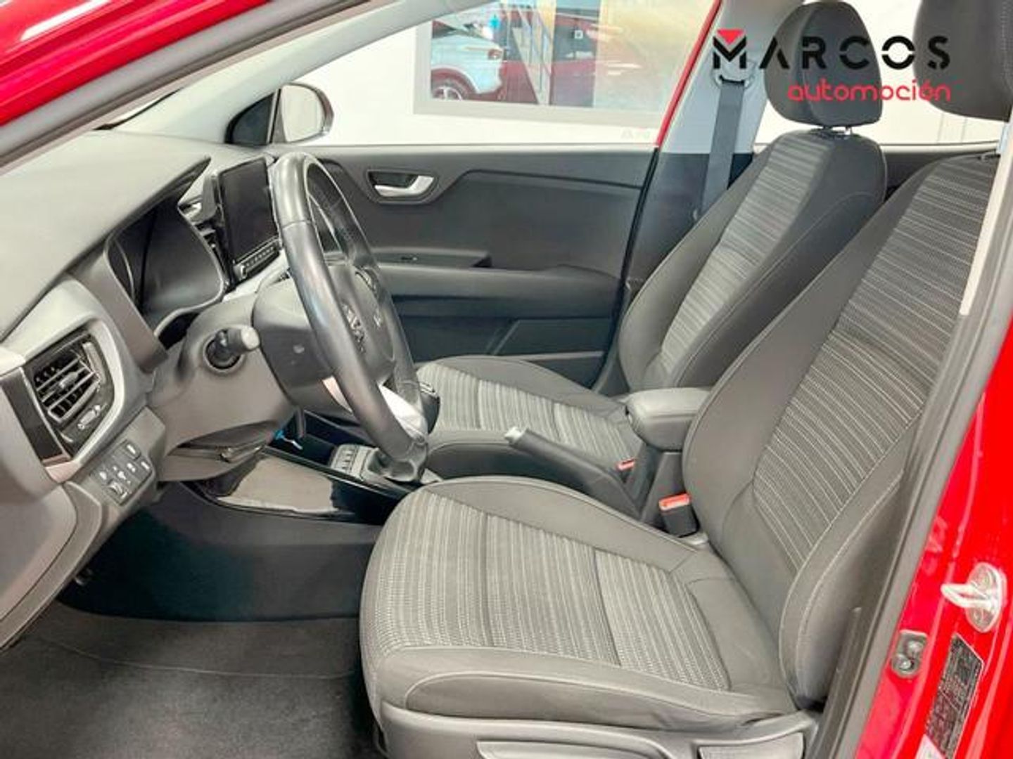 Kia Stonic 1.0 T-GDi MHEV Drive iMT 74 kW (100 CV)