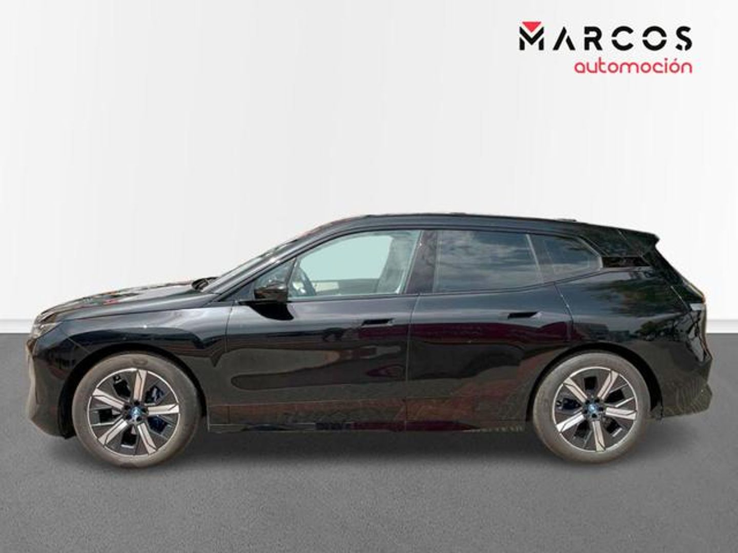 BMW iX xDrive40 240 kW (326 CV)