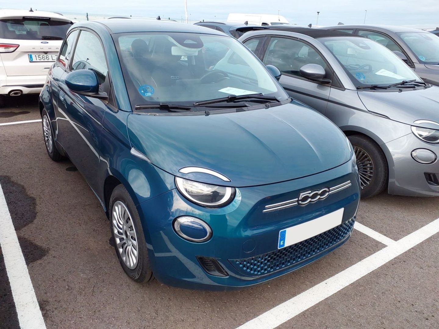 Fiat 500 Electrico Action Hb 185 km 70 kW (95 CV) Verde Compact