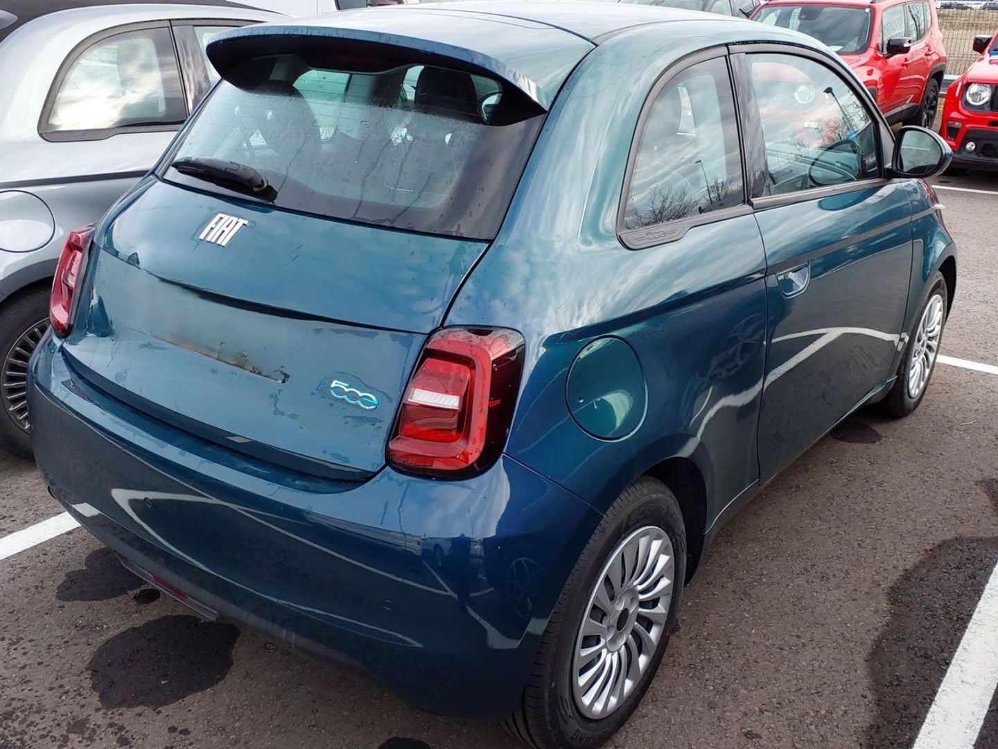 Fiat 500 Electrico Action Hb 185 km 70 kW (95 CV)