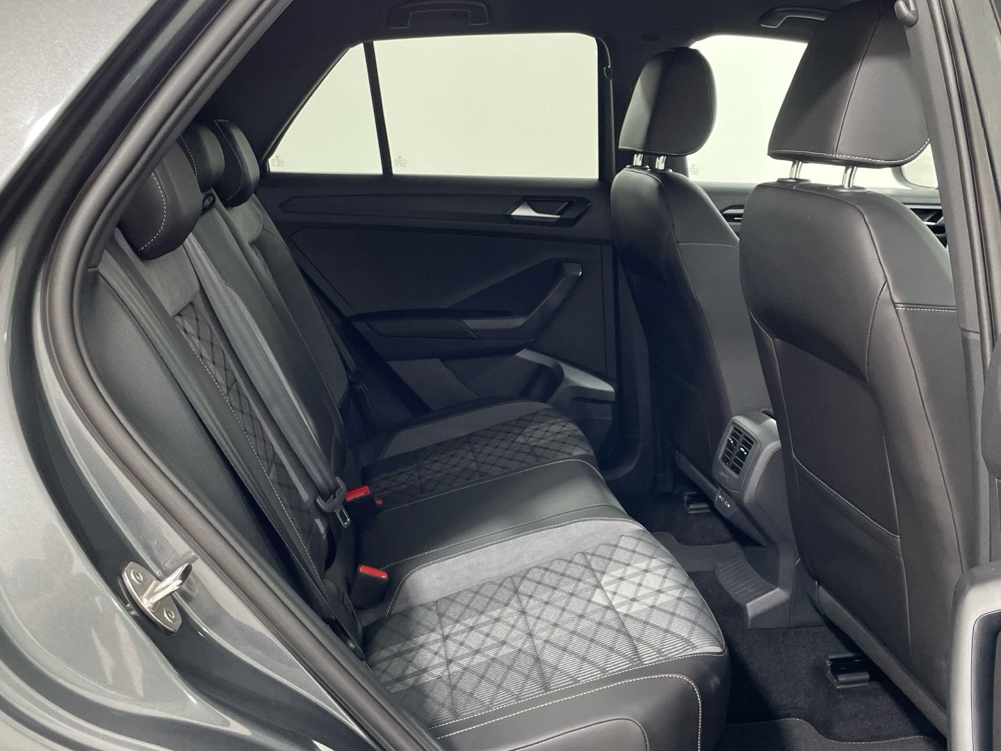 Volkswagen T-Roc R-Line 1.5 TSI 110 kW (150 CV)