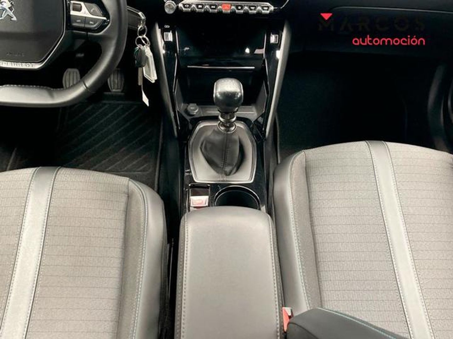 Peugeot 2008 PureTech 130 S&S Allure Pack 96 kW (130 CV)