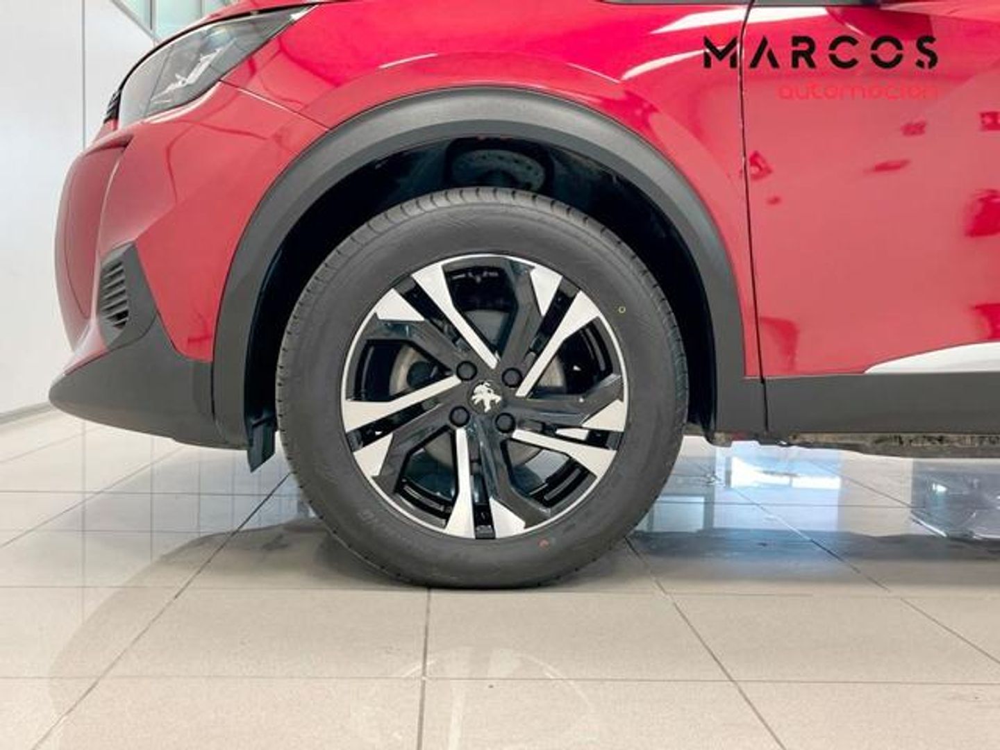 Peugeot 2008 PureTech 130 S&S Allure Pack 96 kW (130 CV)