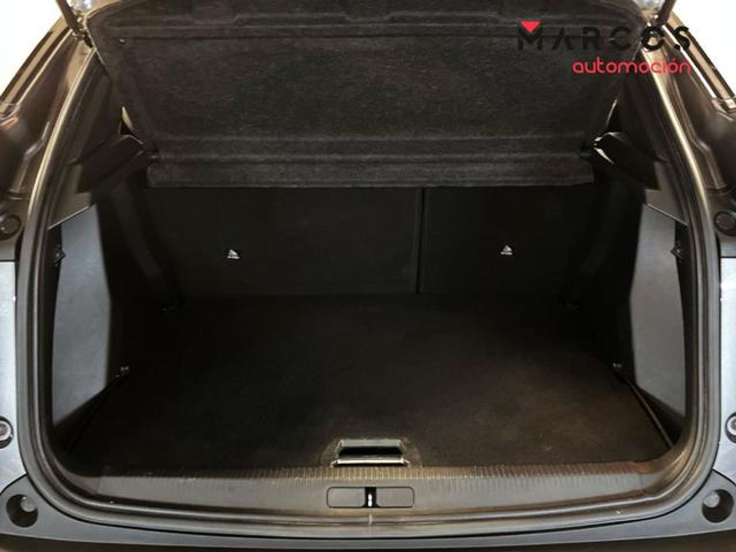 Peugeot 2008 PureTech 100 S&S Allure 75 kW (100 CV)