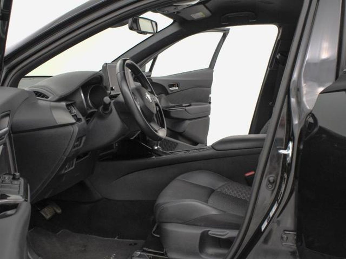 Toyota C-HR 1.8 125H Advance 90 kW (122 CV)