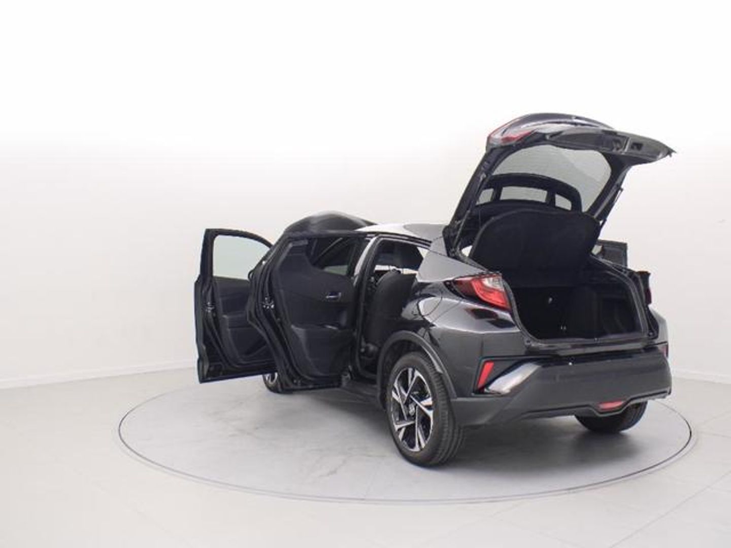 Toyota C-HR 1.8 125H Advance 90 kW (122 CV)