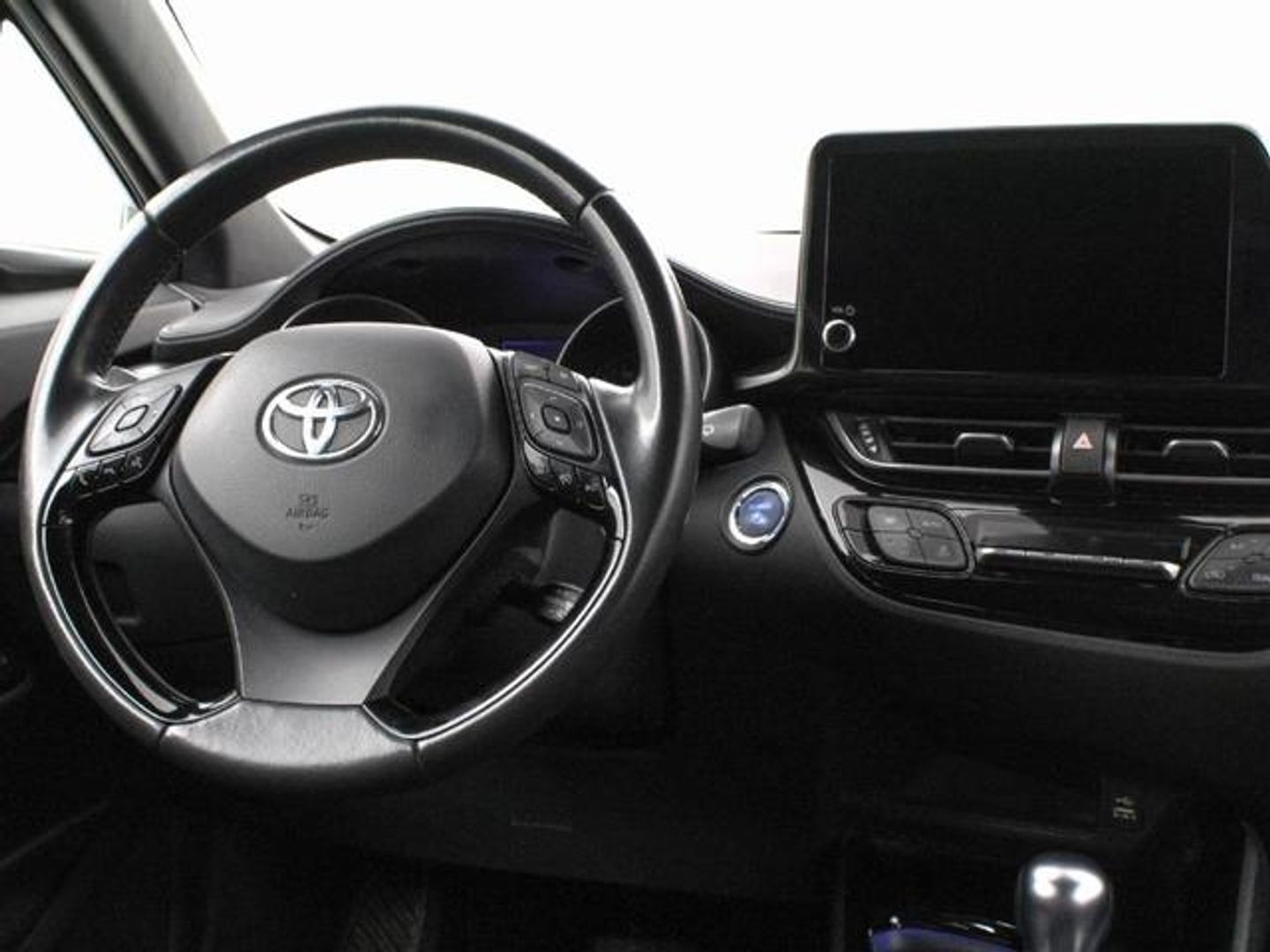 Toyota C-HR 1.8 125H Advance 90 kW (122 CV)