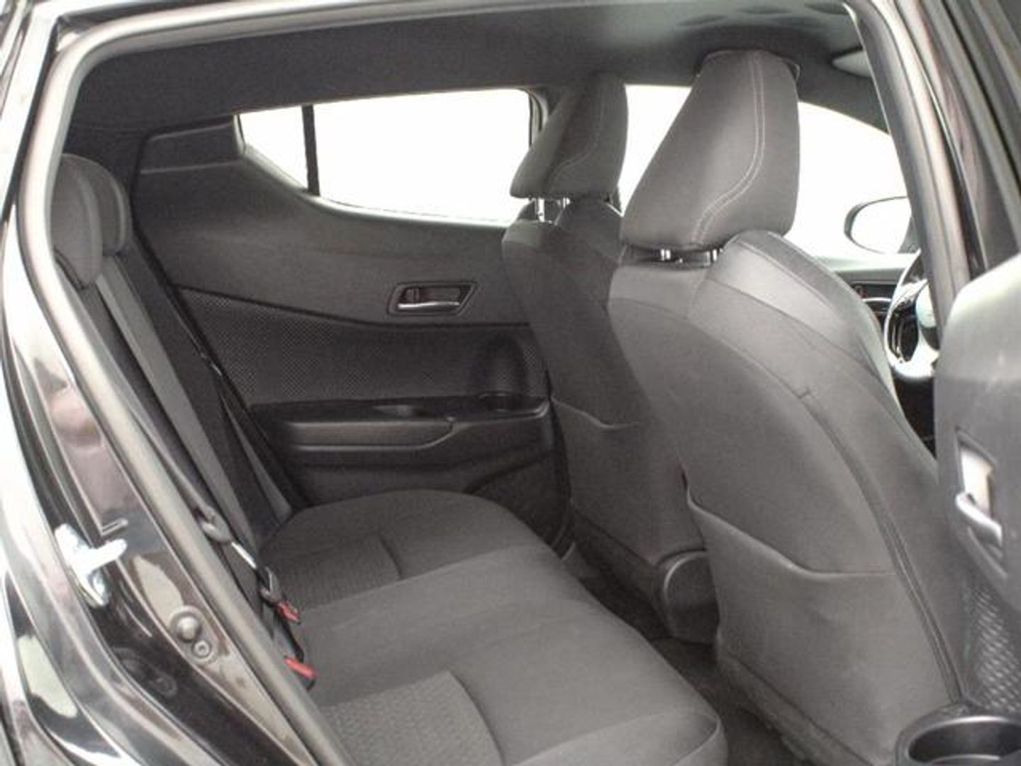 Toyota C-HR 1.8 125H Advance 90 kW (122 CV)