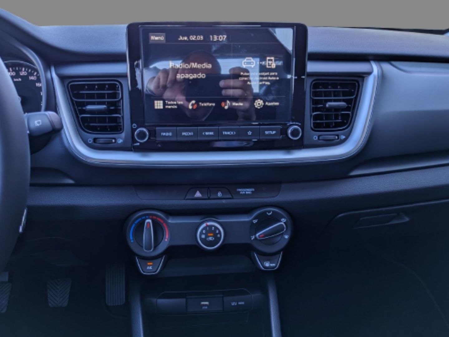 Kia Stonic 1.0 T-GDi MHEV iMT Concept 74 kW (100 CV)
