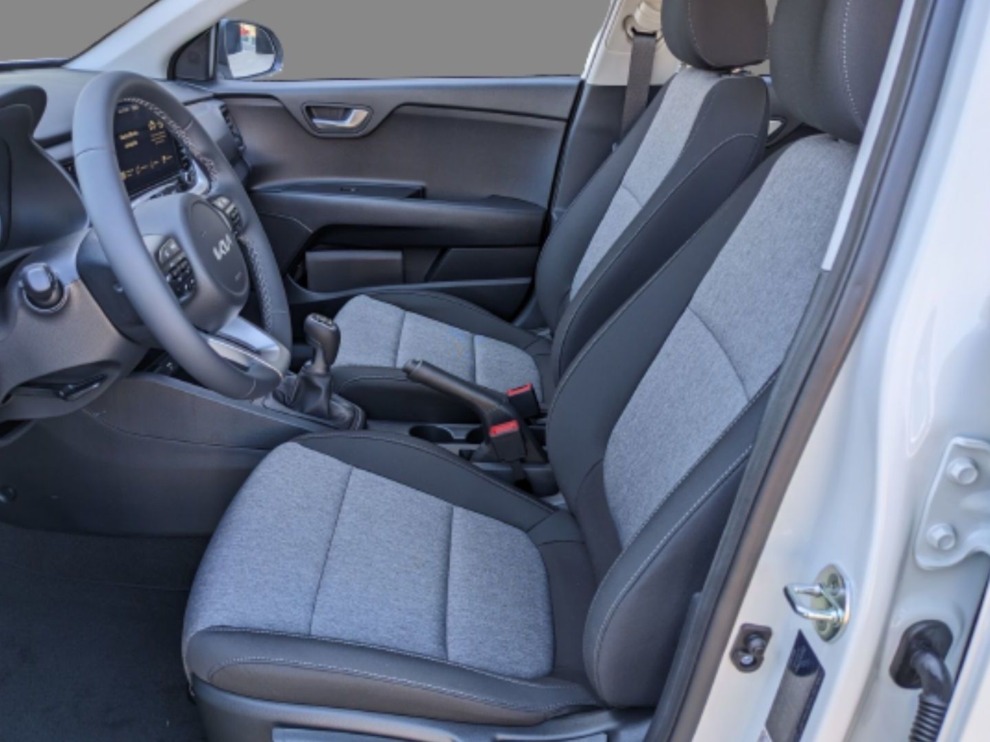 Kia Stonic 1.0 T-GDi MHEV iMT Concept 74 kW (100 CV)