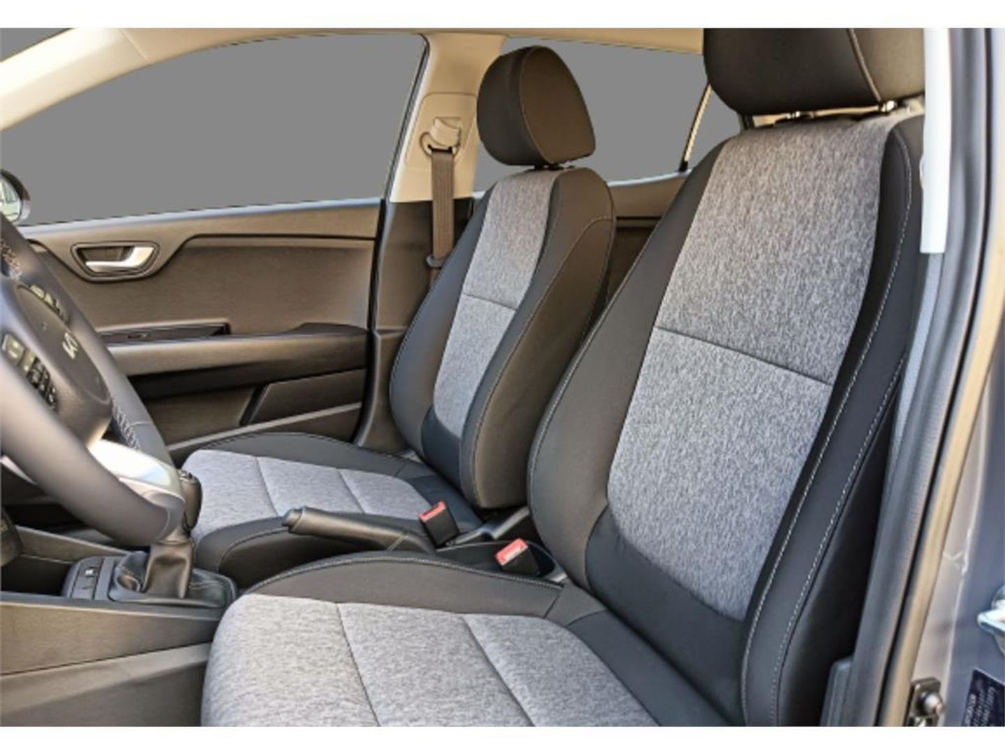 Kia Stonic 1.0 T-GDi MHEV iMT Concept 74 kW (100 CV)
