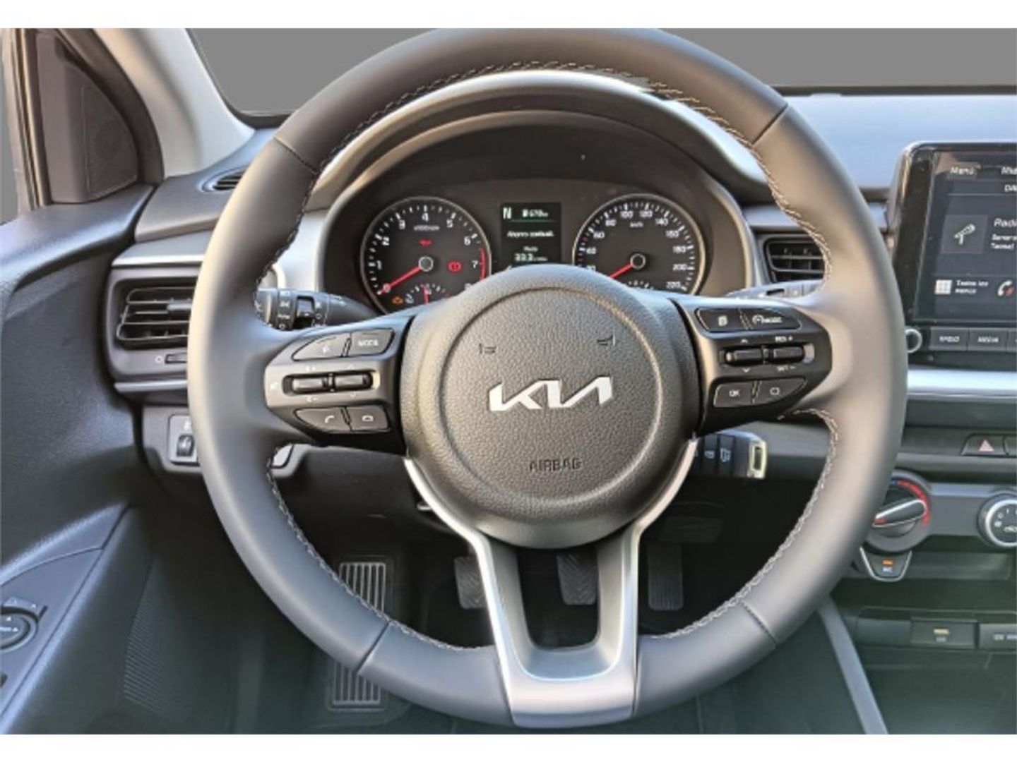 Kia Stonic 1.0 T-GDi MHEV iMT Concept 74 kW (100 CV)