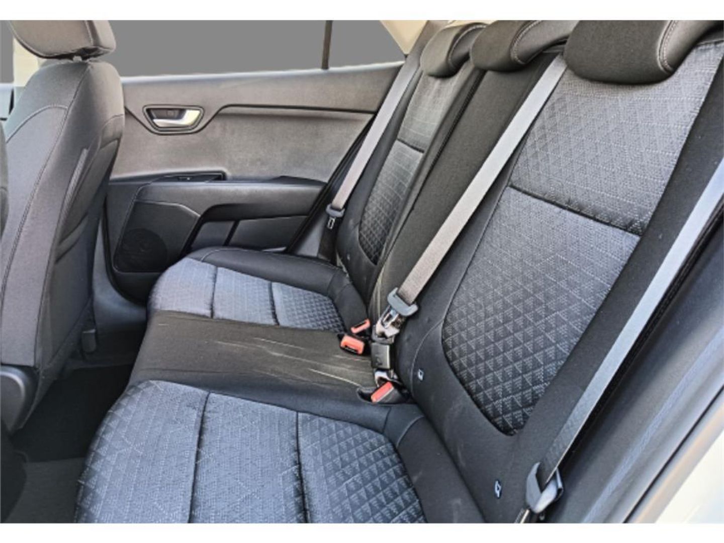 Kia Rio 1.2 DPi Concept 62 kW (84 CV)