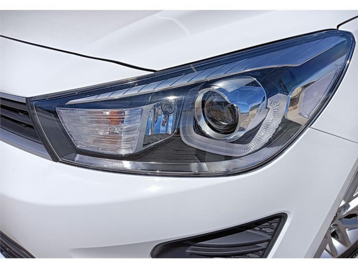 Kia Rio 1.2 DPi Concept 62 kW (84 CV)