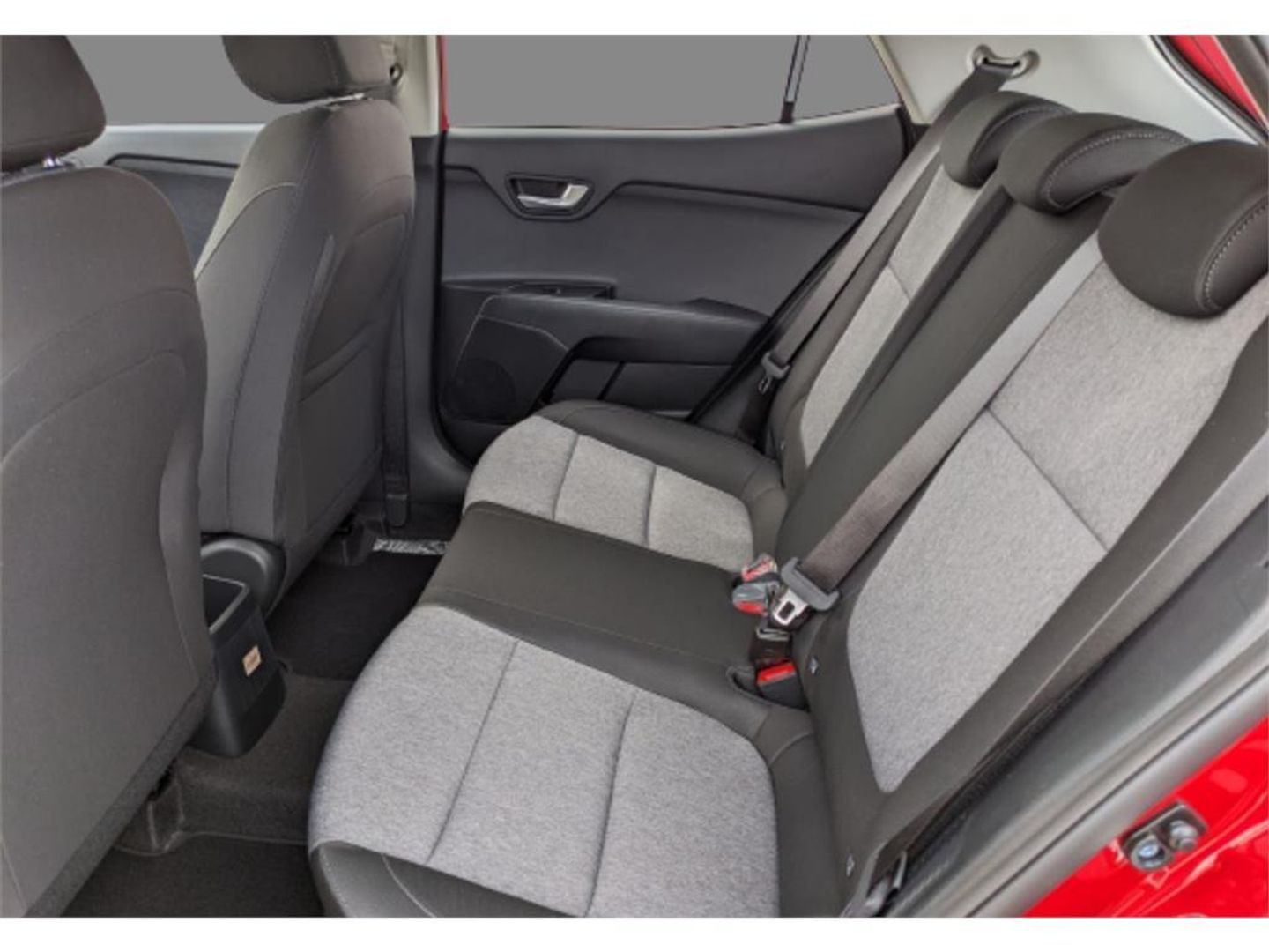 Kia Stonic 1.0 T-GDi MHEV iMT Concept 74 kW (100 CV)