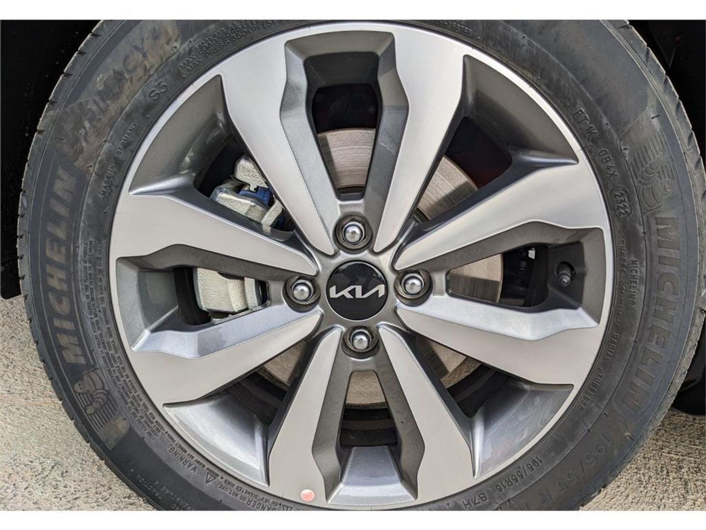Kia Stonic 1.0 T-GDi MHEV iMT Concept 74 kW (100 CV)