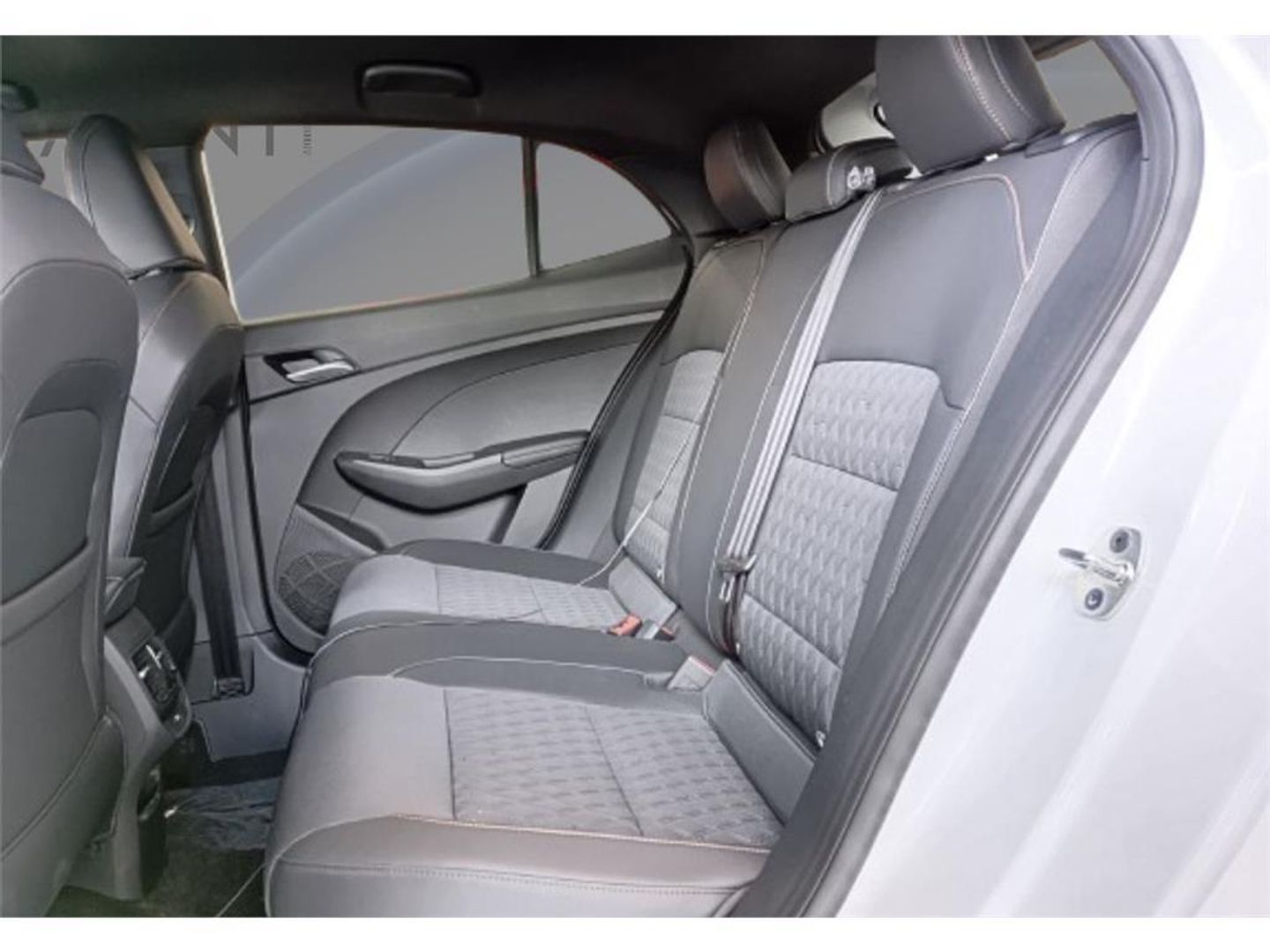 MG MG3 Hybrid+ Luxury 143 kW (195 CV)