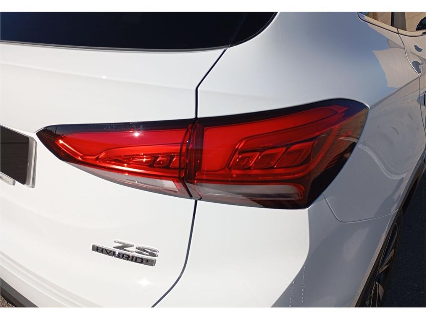 MG ZS 1.5 Hybrid Luxury 145 kW (197 CV)